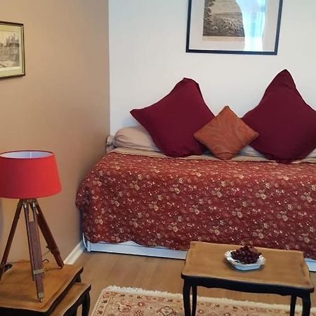 77 Rue De France Apartment Фонтенбло Екстериор снимка