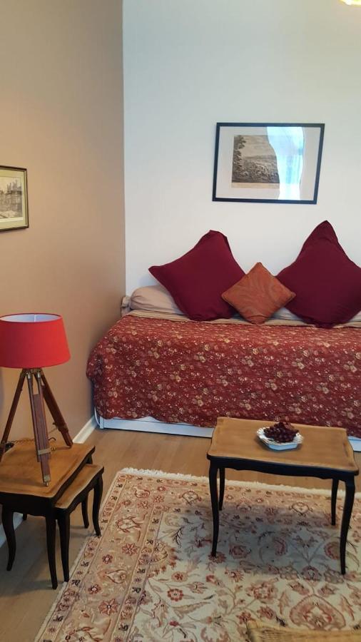 77 Rue De France Apartment Фонтенбло Екстериор снимка